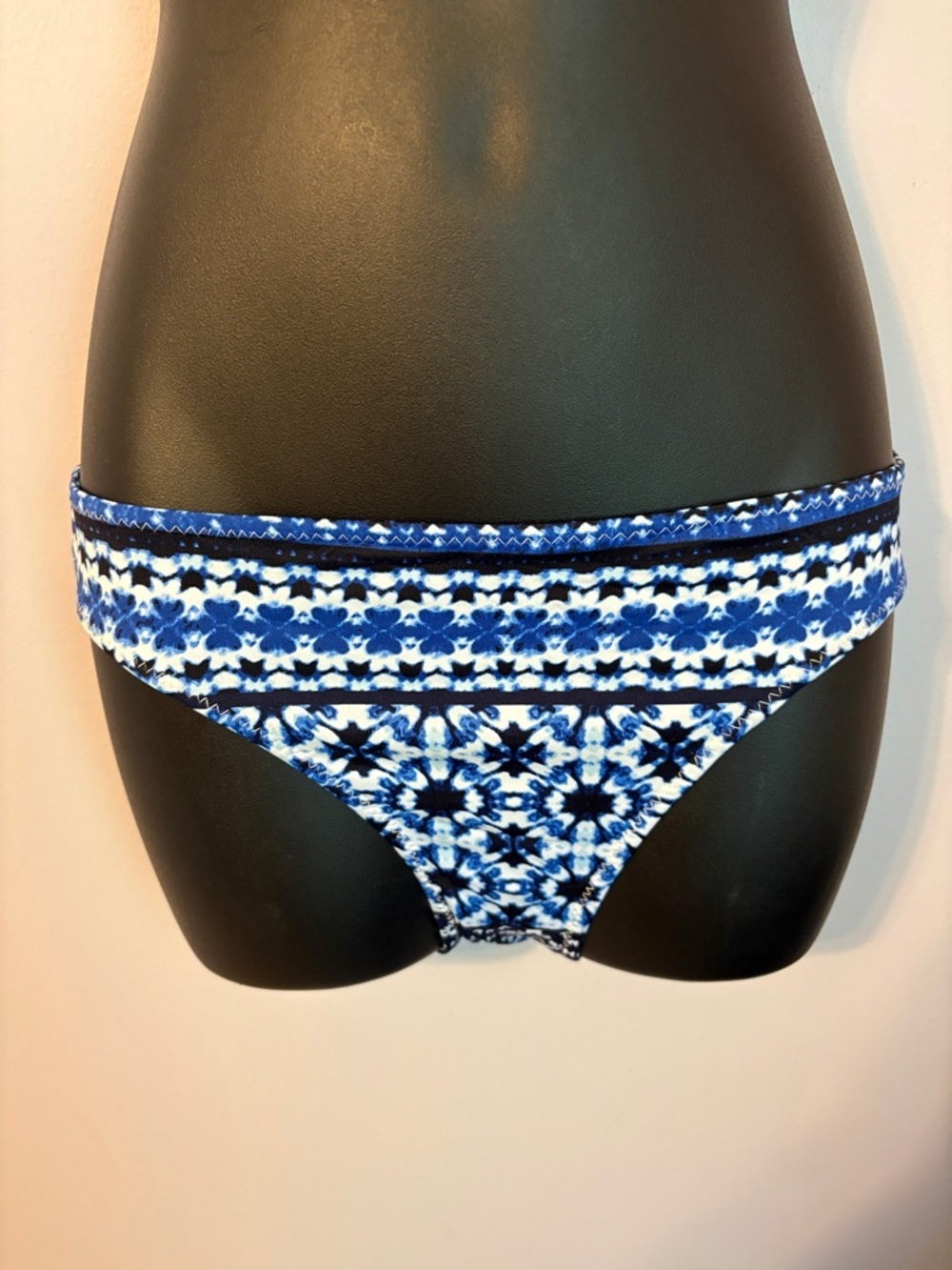 Tommy Bahama SHIBORI Splash Reversible Hipster Bikini Bottom size XS